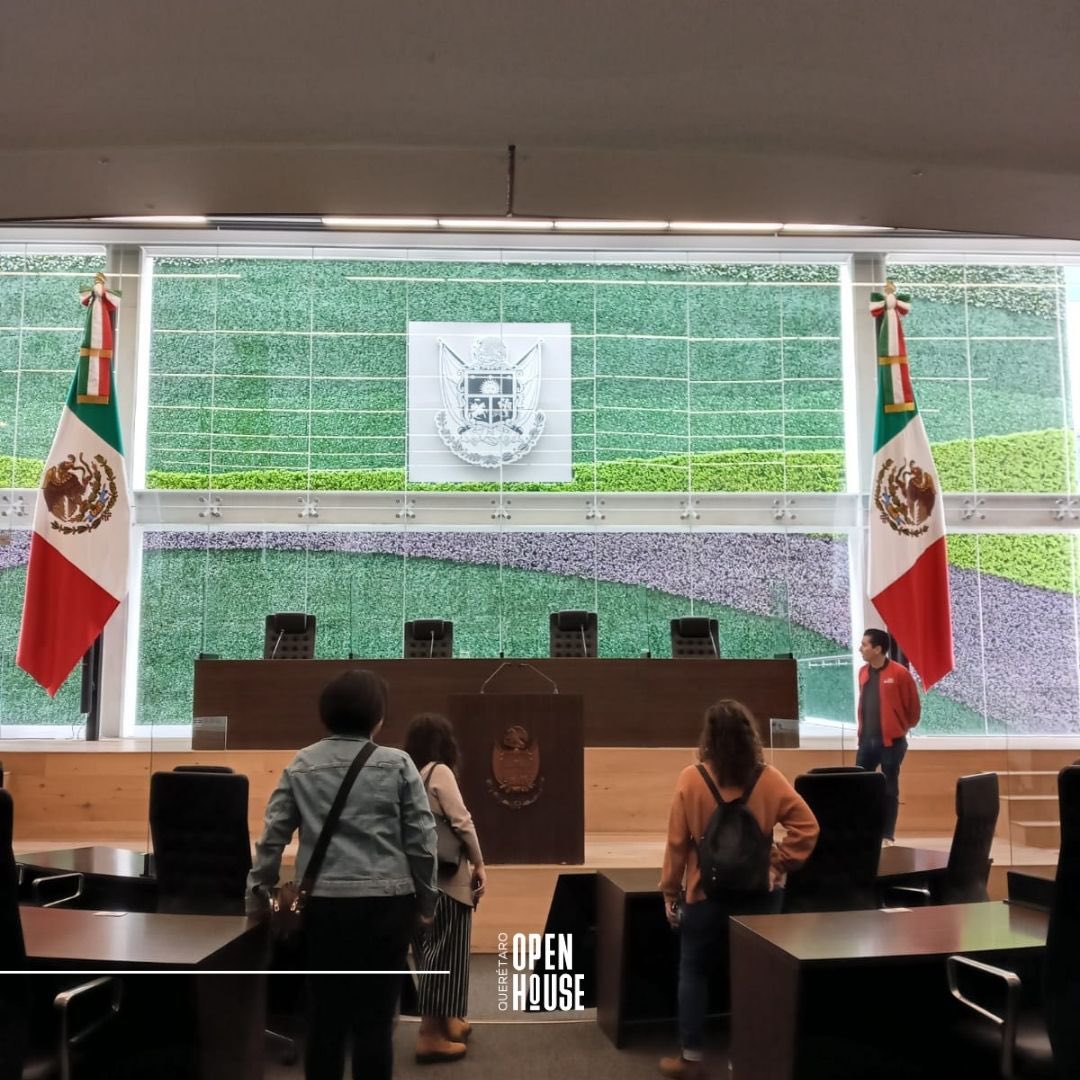 La Legislatura del Estado de Querétaro está abierta para que la visites y conozcas cómo se toman las decisiones más importantes para el estado.

El recorrido guiado estará a cargo de Laura Andrea Tovar, el sábado 26 de octubre a la 1:00 pm.