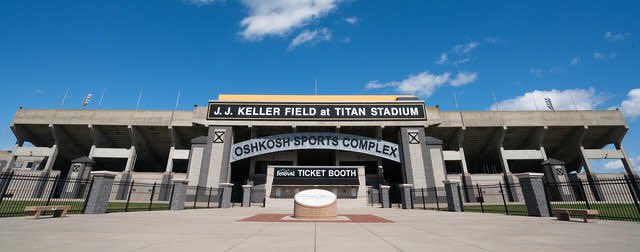 #AGTG  After great conversations with <a href="/CoachJBRob/">Jack Robinson</a> I am blessed to receive an offer from <a href="/UWOFootball/">UW-Oshkosh Football</a> ! ⚡️⚡️⚡️ 
<a href="/PeteyBananas/">Peter Jennings</a> <a href="/CoachGardnerOL/">Geoff Gardner</a> 
<a href="/Coach_B_Johnson/">Coach Johnson</a> <a href="/EDGYTIM/">Timothy “EDGYTIM” OHalloran</a> 
<a href="/PrepRedzoneIL/">Prep Redzone Illinois</a>