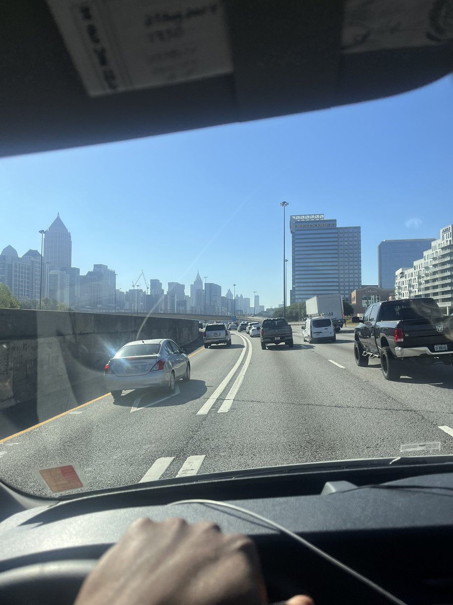 AmberDWilson16's tweet photo. Is it just me or is there a weird fog over the city right now?  Idk if you can see it in this pic but it’s there I promise https://t.co/k4Vb8rSnaz