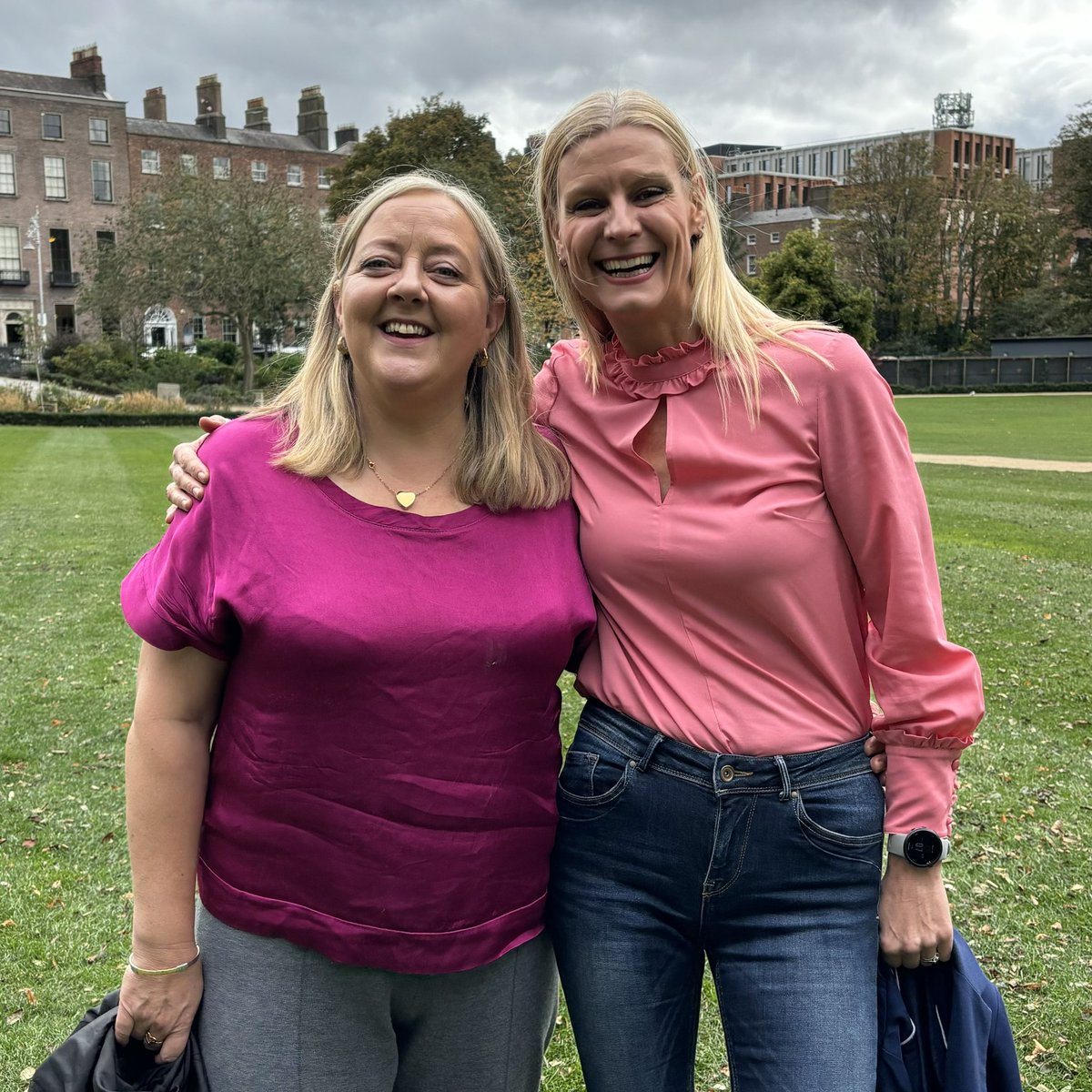 pippa_hackett's tweet photo. Wearing PINK with my colleague @RoisinGarvey for breast cancer awareness, and to show our support and to encourage everyone to check for signs of breast cancer: https://t.co/99uqHL0lHM #DoYouCheck #BreastCancer @IrishCancerSoc https://t.co/UxpSqdquxB
