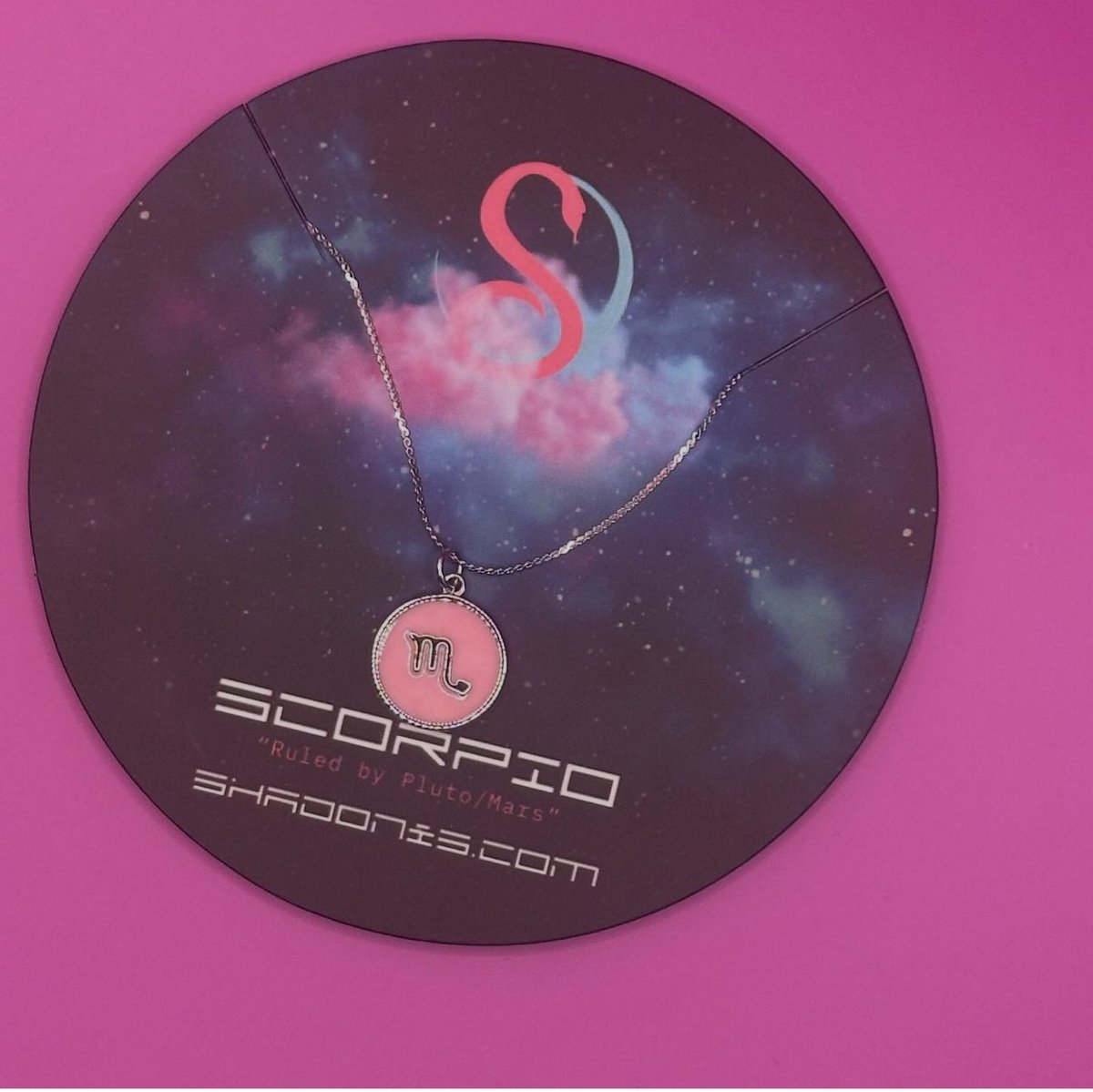 Shadonis's tweet photo. Is it Scorpio season already? 🦂✨ https://t.co/voyZbP4mKB