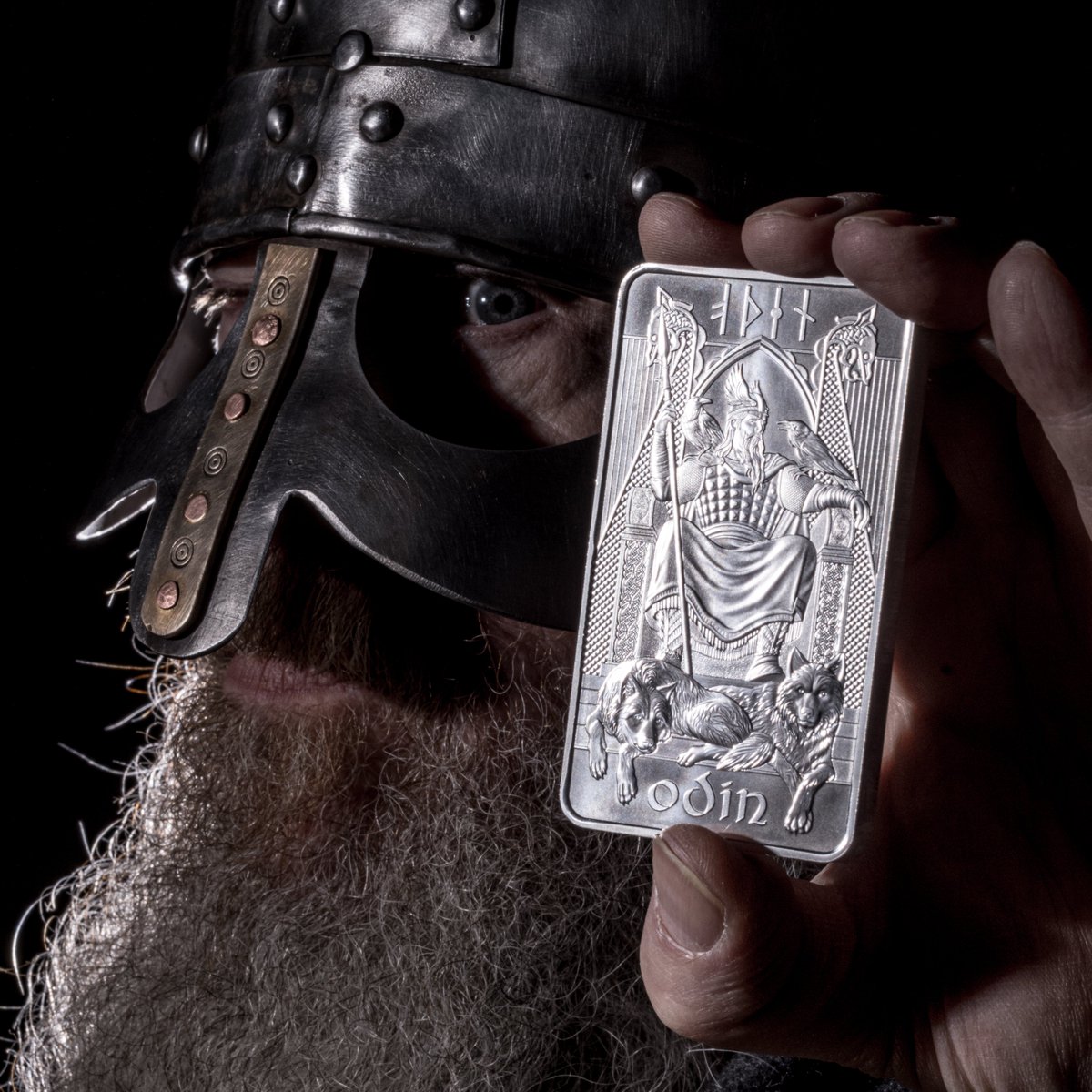 JorvikViking's tweet image. To celebrate the launch of The Royal Mint&apos;s Odin bullion bars, we&apos;re giving away a 10oz silver bar! 😱

Receive an entry when you:
- Follow us.
- Like this post.
- Share this post.
- Follow @RoyalMintUK
- Sign up to our Mailing List.

Winners will contacted Monday 25th November.