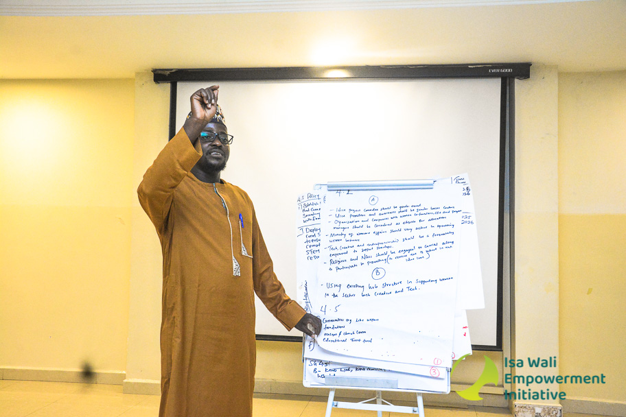 Ayyudah's tweet photo. On Monday 21st October 2024, I was opportuned to be part of a stakeholder engagement where we reviewed the Women Economic Empowerment (WEE) Policy and domestication  in Kano state. Special Thanks to @iweing @fableadvisory for making us part of this initiative. 

#WEELiftKano https://t.co/vqp5YoQiai
