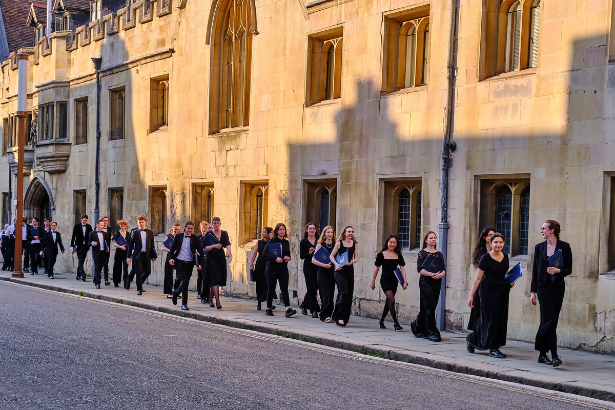 The Choirs of Pembroke College, Cambridge (@pembrokechoir) on Twitter photo Double-bill Wednesday!
GC Evensong @ 6:15 - music by <a href="/Karakelcomposer/">Kristina Arakelyan</a>, <a href="/ACampkin/">Alexander Campkin</a>, <a href="/benparrymusic/">Ben Parry</a> & James Devor.
CC Compline @ 9:30 - music by Petra Bjorkhaug & Ola Gjeilo. All are welcome to attend both services! Double-bill Wednesday!
GC Evensong @ 6:15 - music by <a href="/Karakelcomposer/">Kristina Arakelyan</a>, <a href="/ACampkin/">Alexander Campkin</a>, <a href="/benparrymusic/">Ben Parry</a> & James Devor.
CC Compline @ 9:30 - music by Petra Bjorkhaug & Ola Gjeilo. All are welcome to attend both services!