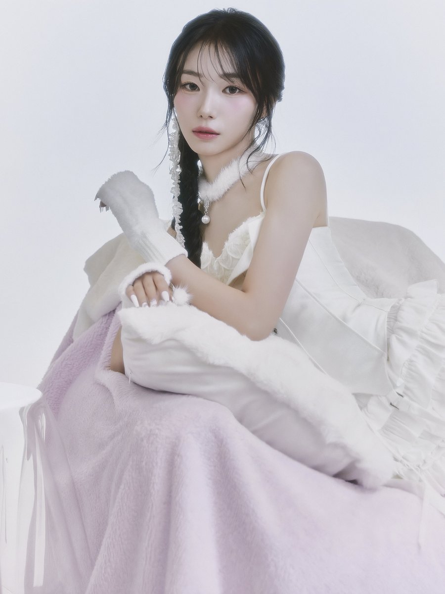 GalXNoIa4AA-4Ct.jpg