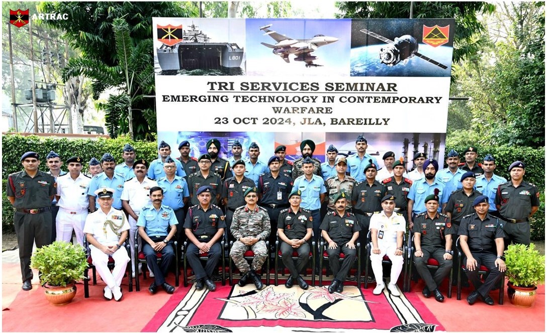 artrac_ia's tweet image. &quot;𝐉𝐨𝐢𝐧𝐭 𝐒𝐞𝐦𝐢𝐧𝐚𝐫 𝐨𝐧 𝐄𝐦𝐞𝐫𝐠𝐢𝐧𝐠 𝐓𝐞𝐜𝐡𝐧𝐨𝐥𝐨𝐠𝐢𝐞𝐬&quot;

A Tri-Services Seminar organised by Junior Leaders Academy, #JLA, Bareilly to discuss the potential of #EmergingTechnologies in modern warfare.

Junior Leaders of #IndianArmy, #IndianAirForce &amp;amp;…