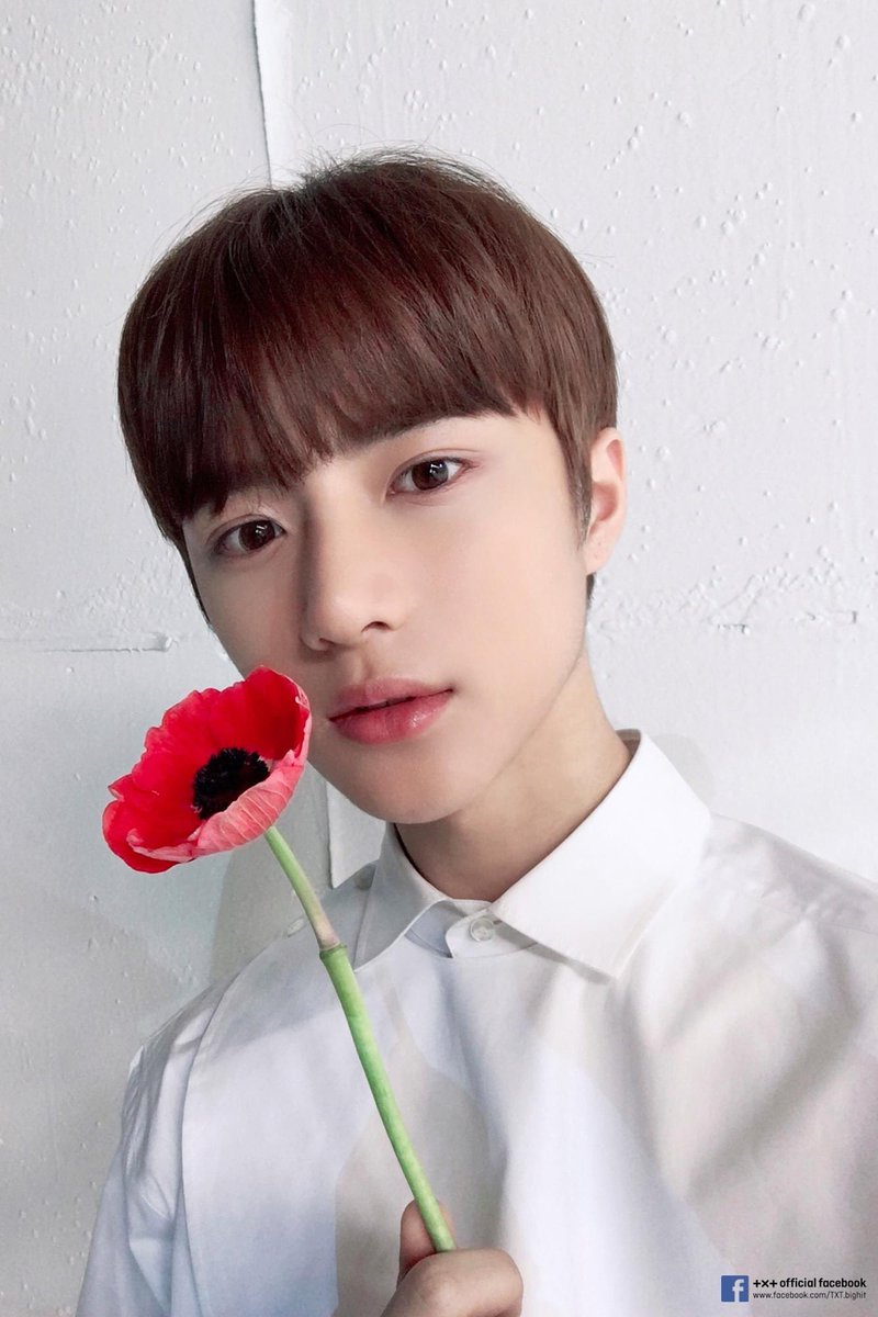 beomiedeul's tweet photo. if you dont                     you dont deserve
love me at my               me at my https://t.co/PsCO0Royd9