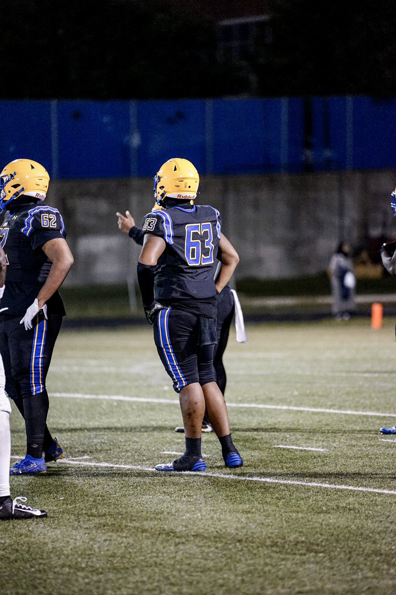 hudl.com/v/2QWA7L Mid Season Film