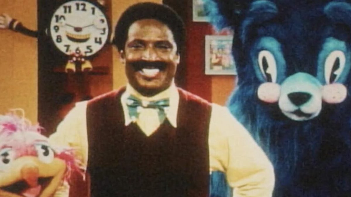 Mary Beth McAndrews tweet media