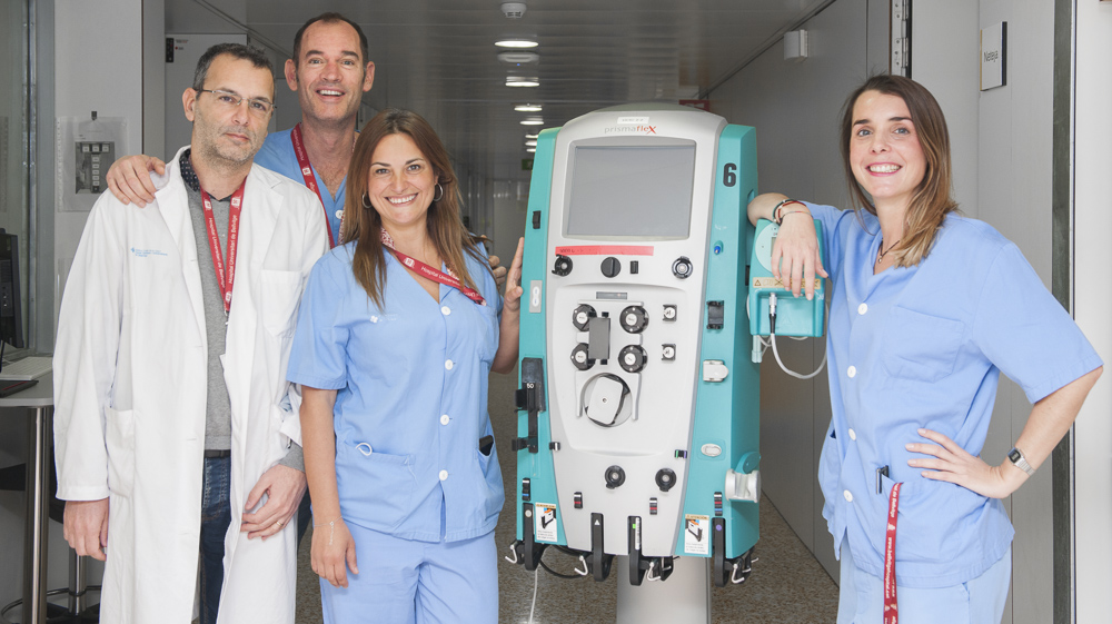 📰 La revista <a href="/JAMANetwork/">JAMA Network</a>, una de les més importants del món, publica el seu darrer número un estudi liderat per especialistes de l’#hbellvitge - <a href="/idibell_cat/">IDIBELL</a> sobre els bons resultats d’una nova membrana de purificació sanguínia extracorpòria👌
ℹ️ ja.cat/Cb6Pk