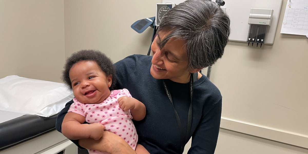 Discover how the <a href="/KingstonCHC/">KingstonCHC</a> Well Baby Care Clinic is redefining infant wellness and health care education in #ygk. Since opening its doors in 2023, the clinic has provided essential #primarycare to unrostered newborns while offering hands-on training for #queensu learners. ➡️