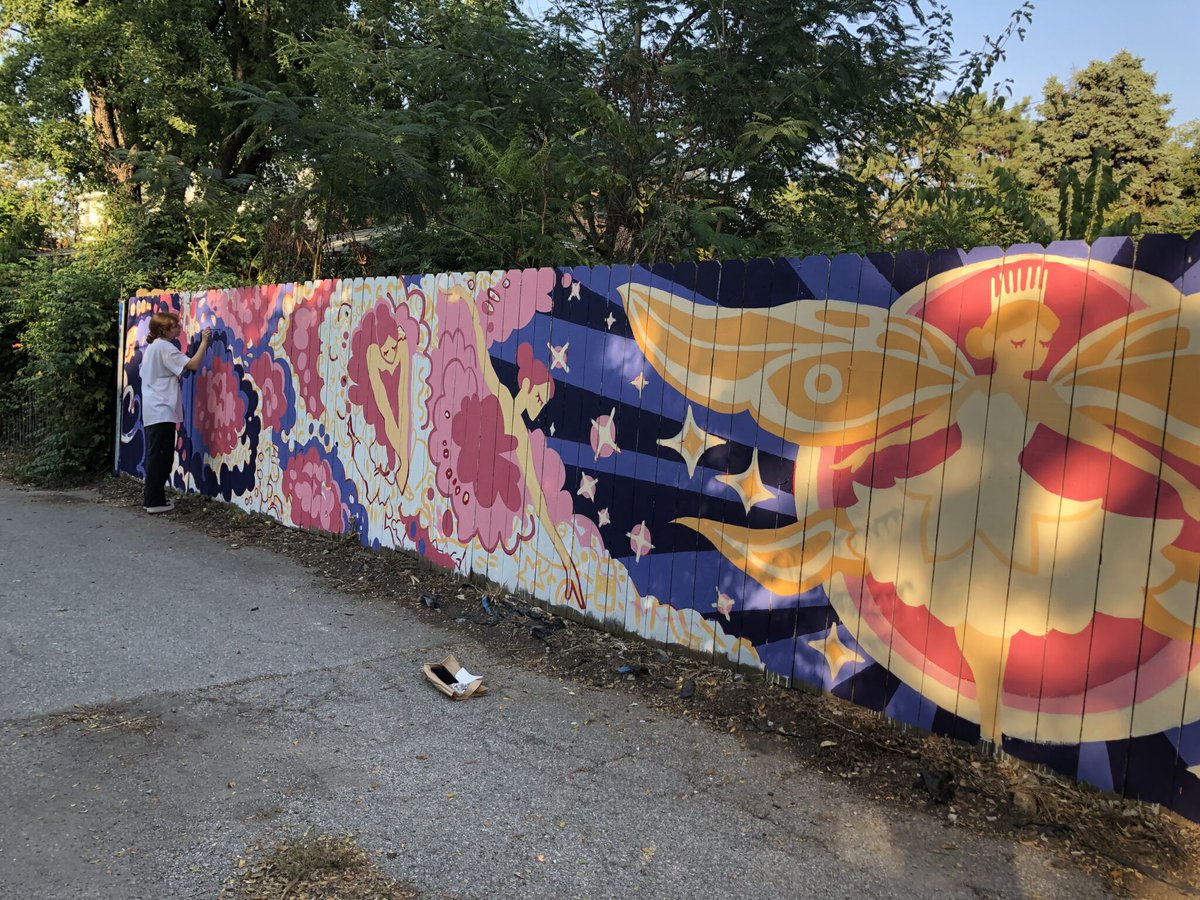 Kansas City residents unite to transform their neighborhoods with vibrant public art! 🏙️ Check it out: bit.ly/4fbEBOi 
#PublicArt #Community