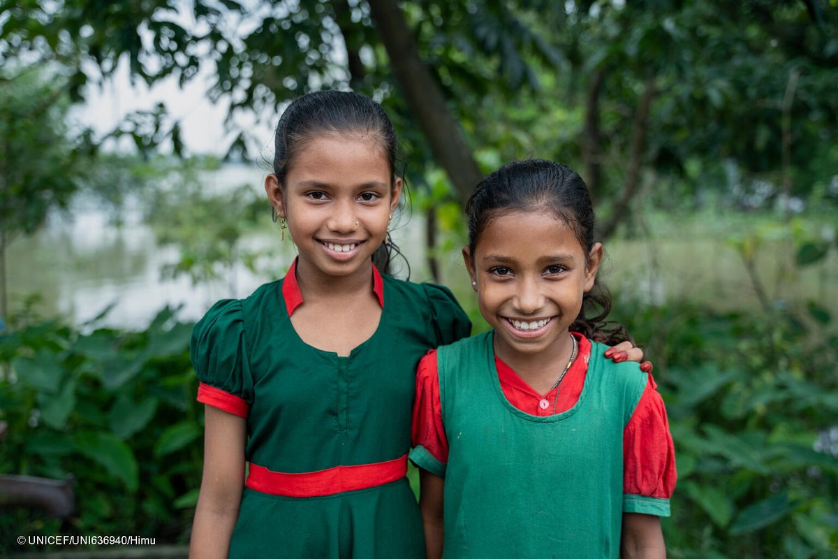 We get by with the help of our friends.

Shout out to the friends who make you smile! 💙

#ForEveryChild, friendship