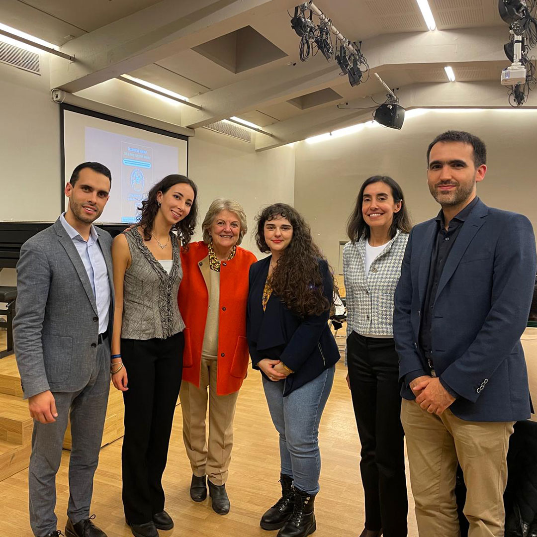 Cité internationale universitaire de Paris (@ciup_fr) on Twitter photo La Maison du Portugal - André de Gouveia de la @Ciup_fr a accueilli <a href="/ElisaFerreiraEC/">Elisa Ferreira</a>, Commissaire européenne à la cohésion et aux réformes. L'événement, organisé et animé par l'initiative résidente Diplo Cité, a permis à la Commissaire de faire le point sur son mandat. Elle a La Maison du Portugal - André de Gouveia de la @Ciup_fr a accueilli <a href="/ElisaFerreiraEC/">Elisa Ferreira</a>, Commissaire européenne à la cohésion et aux réformes. L'événement, organisé et animé par l'initiative résidente Diplo Cité, a permis à la Commissaire de faire le point sur son mandat. Elle a