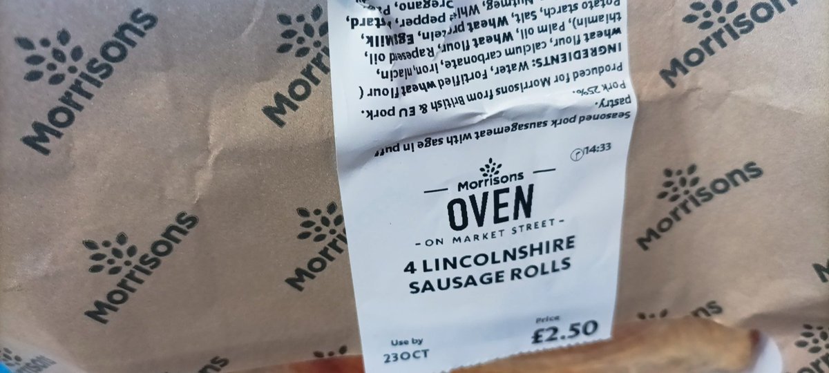 80_kezza's tweet photo. @Morrisons disappointed my Lincolnshire sausage rolls were in fact cheese 🤦🏼‍♀️😕 https://t.co/QoAI4hYblV