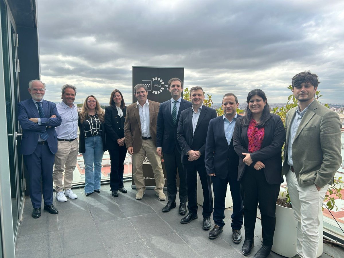 #VisitaAMadrid 🇪🇸
Reunión de articulación con <a href="/investinmadrid/">Invest In Madrid</a>, fortaleciendo la conexión entre nuestras regiones. Madrid se presenta como una región abierta y acogedora, con una economía robusta, infraestructuras de vanguardia y un mercado laboral talentoso y diverso 🤝