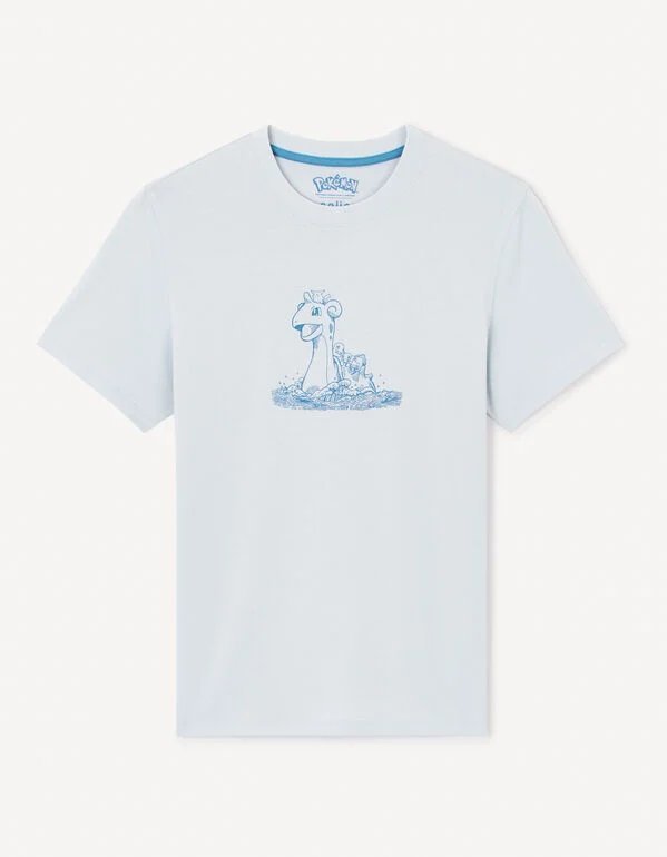 Knight_Bob's tweet photo. Bonjour @Pichu__dayo ! Je t'ai découvert dans les nintenbros et je sais pas si tu as désigné ces t shirt, mais je le trouve magnifique 🤩 mais je l'ai loupé quand c'est sorti et il est out of stock depuis 😭 tu sais s'il y aura du restock un jour chez @celio de ce t shirt ? https://t.co/nZPWBjVUhV