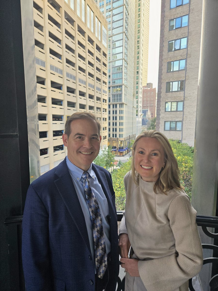 Our team is in Chicago this week, and <a href="/EmilyBaxi/">Emily Baxi</a> got to meet up with Michael Pollock, CEO of <a href="/DBSAlliance/">DBSA</a>. Exciting collaboration news on the horizon!