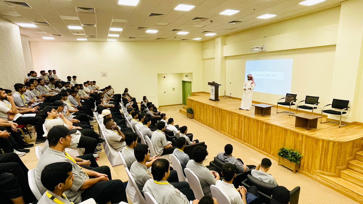 tvtc_g_RACT's tweet photo. #تغطية

اللقاء التوعوي لمستقبل السلامة والصحة المهنية في المملكة العربية السعودية من تقديم:
م. سعد الغنيم
مدرب وصانع محتوى ومؤلف كتاب مابعد الحادثة والحاصل على براءة فكرية في السلامة والصحة المهنية.

#التدريب_التقني https://t.co/pTdpE9S2s5