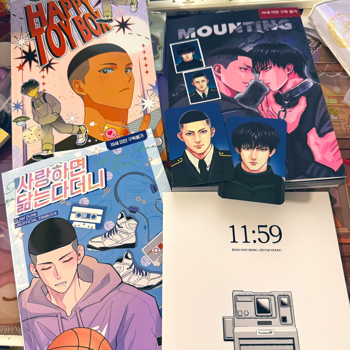 acesawaru911's tweet photo. 很多东西没能买到🙇
请大家多多进行邮购方式（😭
#사와루스토어 #SAWARU_STORE https://t.co/swbGNIvCX0