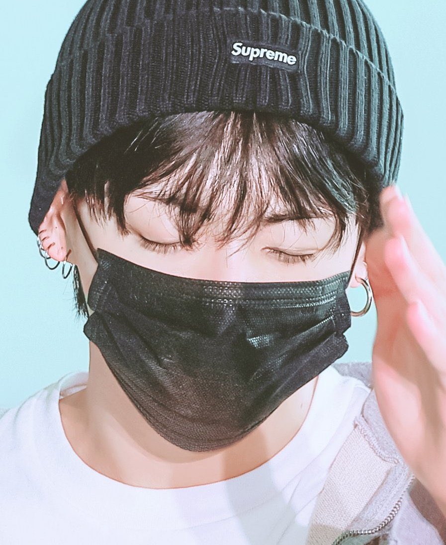 smol_kia's tweet photo. VOTE FOR Jungkook ON MAMA 🚨

rt and reply:

I vote #jungkook for #2024MAMAVOTE https://t.co/2KH3IliRzI
