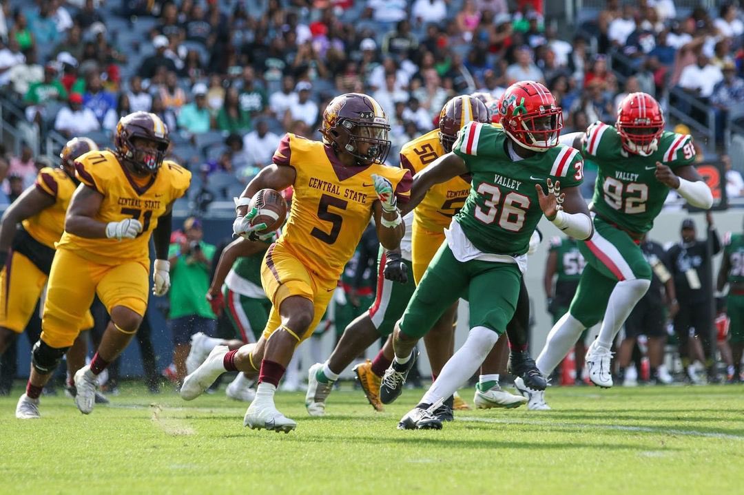 Jalen Richmond (@jalenrichmond3) on Twitter photo All Glory to God, Thankful and blessed to receive a offer from a HBCU, Central State University! <a href="/Coach_Harp412/">Coach Jamar Harp</a> <a href="/coach_lj21/">R. Todd Littlejohn</a> <a href="/SethWDamron/">Seth Damron</a> <a href="/JuCoFootballACE/">JuCo Football Forer</a> <a href="/JUCOFFrenzy/">JUCO Football Frenzy</a> All Glory to God, Thankful and blessed to receive a offer from a HBCU, Central State University! <a href="/Coach_Harp412/">Coach Jamar Harp</a> <a href="/coach_lj21/">R. Todd Littlejohn</a> <a href="/SethWDamron/">Seth Damron</a> <a href="/JuCoFootballACE/">JuCo Football Forer</a> <a href="/JUCOFFrenzy/">JUCO Football Frenzy</a>