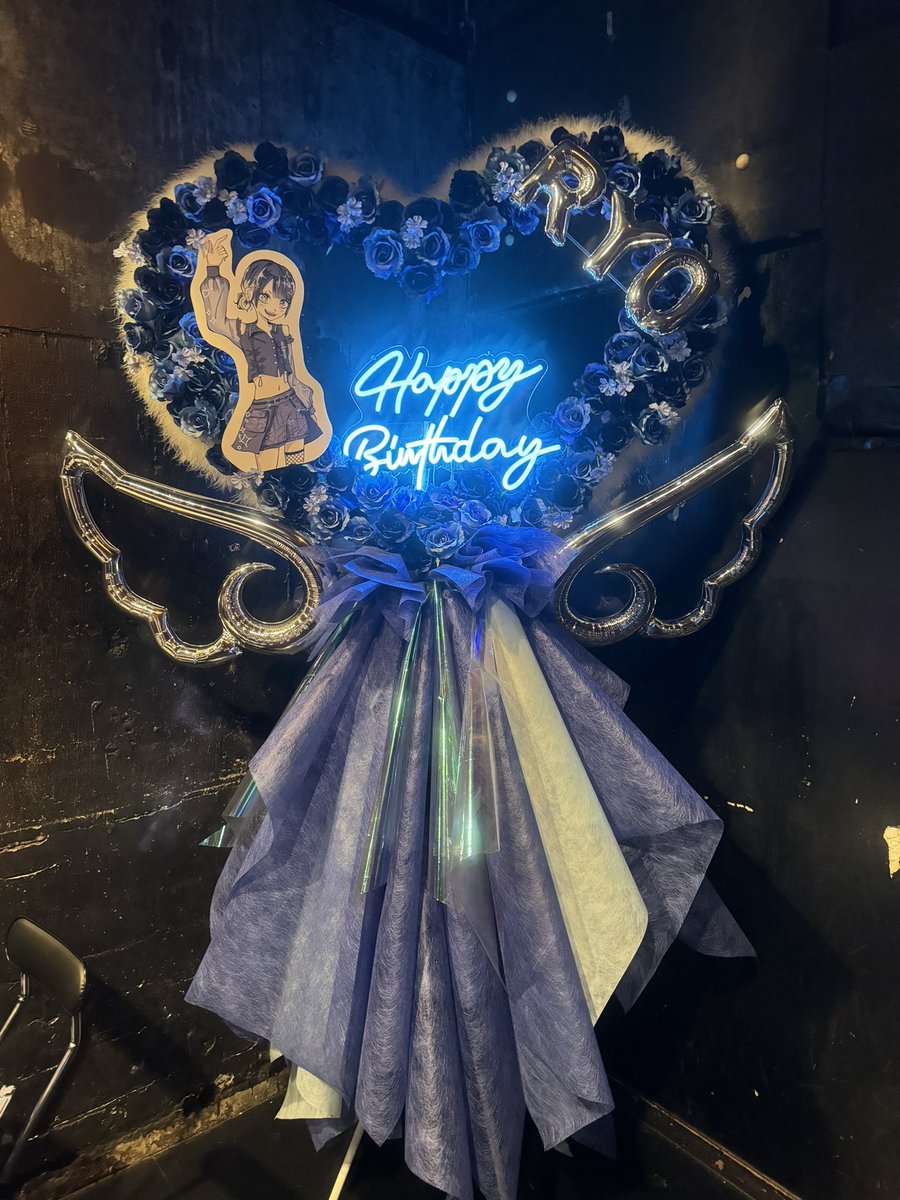 seitan_willo's tweet photo. 本日無事に生誕祭が終わりました！
フラスタ、花束、アルバムをプレゼントさせて頂きました✨

企画にご協力いただいた皆様、本当にありがとうございました！

フラスタ明るさ2パターン載せておきますので、ご自由に保存してください！

#はっぴーみゃまでー https://t.co/Np4tjqgXmT