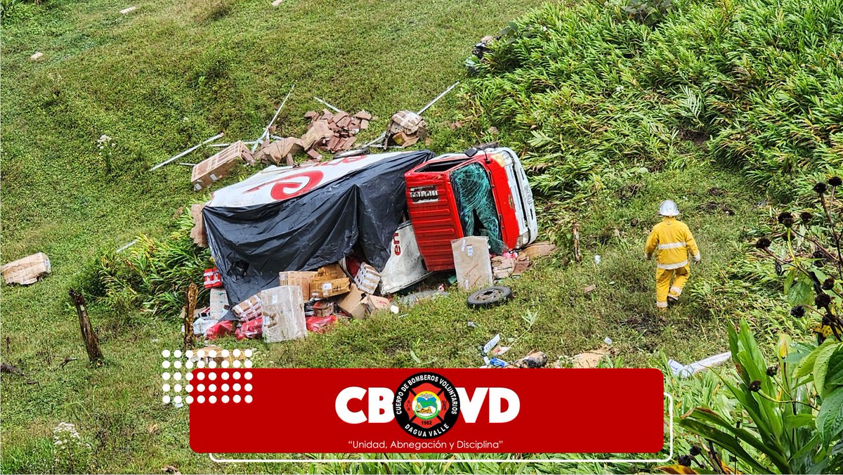 #AEstaHora unidades de Bomberos Voluntarios Dagua realizan atención de siniestro vial en el PR 20+080 de la vía Cali - Loboguerrero. En el sitio vehículo de rescate y 5 unidades. 

<a href="/MinInterior/">MinInterior Colombia</a> <a href="/GestionRiesgoVa/">Gestión del Riesgo</a> <a href="/UNGRD/">UNGRD🇨🇴</a> <a href="/DNBomberosCol/">Dirección Nacional de Bomberos de Colombia</a> <a href="/InviasOficial/">Invías</a>