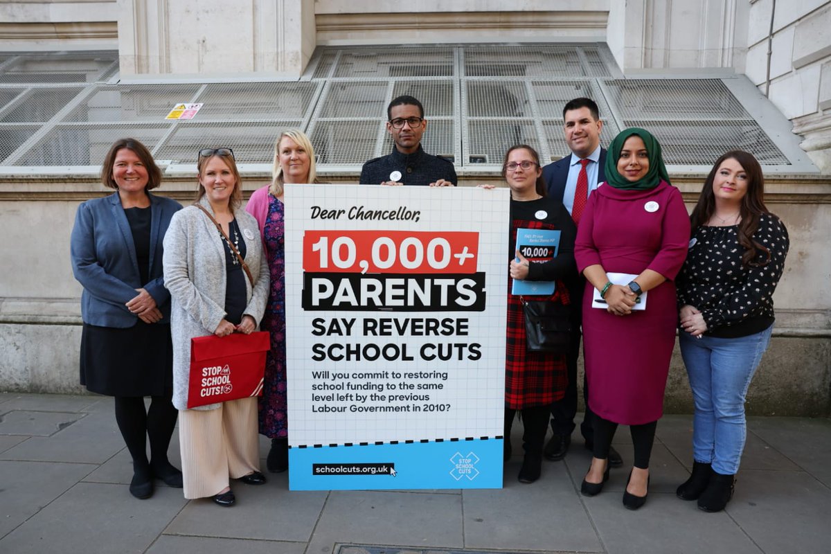 National Education Union (@neunion) on Twitter photo Parents have a clear message for the Chancellor:
⚠️Stop School Cuts
The <a href="/SchoolCuts/">Stop School Cuts</a> campaign took that message to Downing St, delivering an open letter signed by 10,000 parents. #StopSchoolCuts
Want to add a comment? There's still time 👇
actionnetwork.org/petitions/lett… Parents have a clear message for the Chancellor:
⚠️Stop School Cuts
The <a href="/SchoolCuts/">Stop School Cuts</a> campaign took that message to Downing St, delivering an open letter signed by 10,000 parents. #StopSchoolCuts
Want to add a comment? There's still time 👇
actionnetwork.org/petitions/lett…