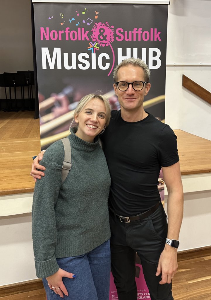 Charles Béquignon-MacDougall (@cbeqmacd) on Twitter photo More workshopping today with <a href="/Fraz_Paz/">Freya Parry</a> preparing students from <a href="/NMHub/">Norfolk & Suffolk Music Hub</a> for the upcoming <a href="/GabrieliCandP/">Gabrieli</a> Roar Christmas tour! More workshopping today with <a href="/Fraz_Paz/">Freya Parry</a> preparing students from <a href="/NMHub/">Norfolk & Suffolk Music Hub</a> for the upcoming <a href="/GabrieliCandP/">Gabrieli</a> Roar Christmas tour!