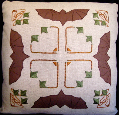 msabine900's tweet photo. @bats_ukraine @albertabats @couchpotato_19 @VladiZhuravel #BatsInArt #BatDesign #BatAppreciationMonth #PreciousBats #ArtsAndCraftsRevival
Paint by Threads / Studio of Nathalie Richards, San Bernardino, CA
BAT PILLOW
Heavy-weight linen, hand-emboidered
Be all ears ... https://t.co/dbESSaY1c0