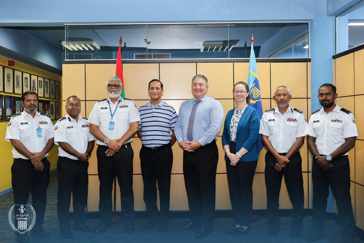 CustomsMv's tweet photo. Deputy Commissioner Ibrahim Mafaaz accepted valuable enforcement equipments donated by the US EXBS program, in a special ceremony held today. We extend our heartfelt gratitude to the US EXBS program for this donation, which will significantly strengthen https://t.co/fTuAbyKGJr