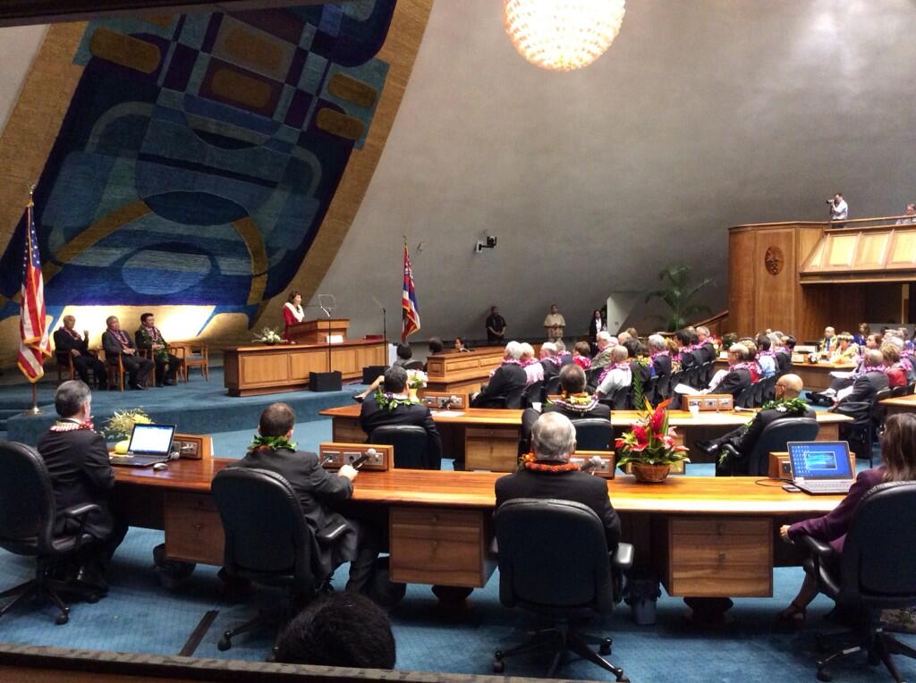 allhawaiinews's tweet photo. State Senate races could bring in more Republicans, threats mar state election process, electricity disconnections spike post-pandemic, more news from all the Hawaiian Islands #HInews #HIleg #HIgov https://t.co/OHgbkUDSQD https://t.co/32lhgNiyMn