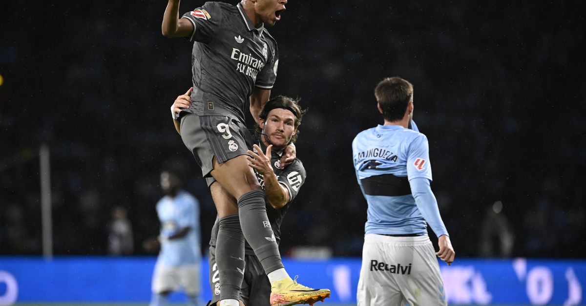 Quel match incroyable ! Le Real Madrid a sorti les grands jeux contre Celta Vigo. 1-2, c'est pas mal du tout! On dirait que Benzema est en forme !  J'espère qu'ils continueront comme ça la saison prochaine. Allez le Real !

#RealMadrid #Benzema #football