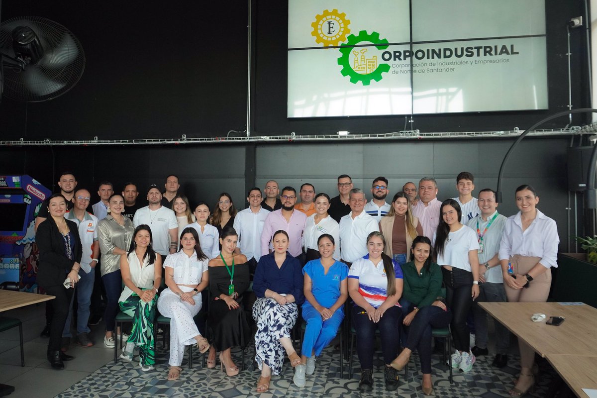 Corpoinduscuc's tweet photo. Queremos agradecer al equipo de Wiedii por ser unos aliados estratégicos en la charla sobre Transformación Digital. 🤝✨ Gracias a su apoyo y conocimiento, logramos brindar a nuestros empresarios herramientas clave para optimizar sus procesos y alcanzar nuevas metas. 🚀 https://t.co/t86lvJAskT