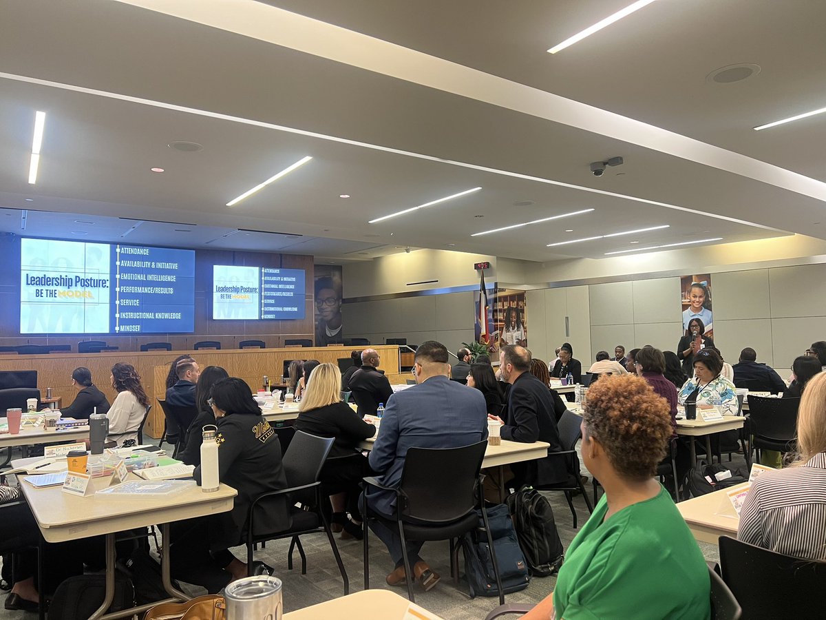 Whew!!! What a great day of learning!!! Thank you <a href="/EVA_KBailey/">Kasey Bailey</a> for your inspirational leadership and support! #actlikeanowner #letsgetthiswork <a href="/westIsthebest/">Bruce Bower</a> #goforthegold <a href="/Leigha_Curry7/">Leigha Curry</a> <a href="/HISD_West/">🚨 This page is no longer active! 🚨</a>