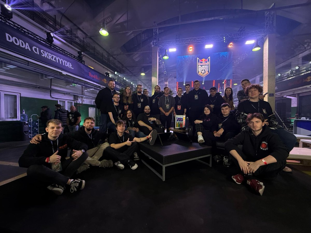 All smiles! 

Red Bull de_arena was awesome!