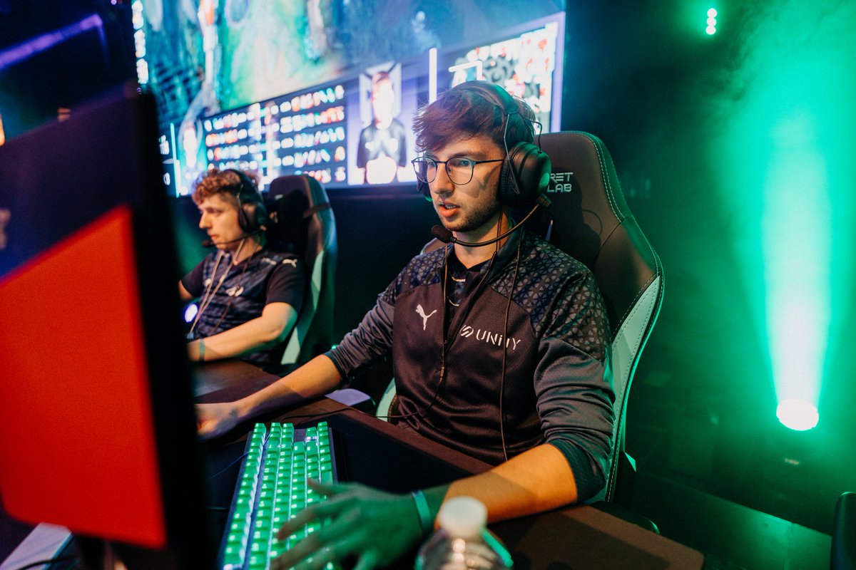 ⚡ADC LFT⚡

Hey, after 1 year with Unity where we went from 2div to EMEA I will be looking for a new team for 2025 season.

Contact me via DM or <a href="/DON_LAFFSON/">Radek Mikušovský</a> 

References: <a href="/saudalol/">Sauda</a> 

VODs upon request

❤️+📷 much appreciated