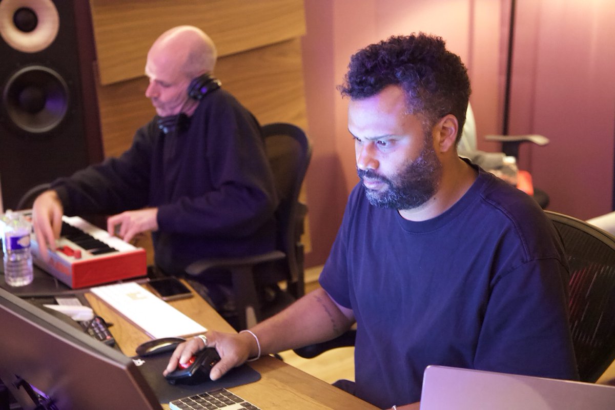 A regular in our studios, it’s always a great time when the legendary <a href="/DJCAM1/">DJ CAM</a>  is at QDS. A pioneer of abstract hip hop and trip hop in France, he continues to break new ground with each of his projects. A relentless innovator, an insatiable sound enthusiast.