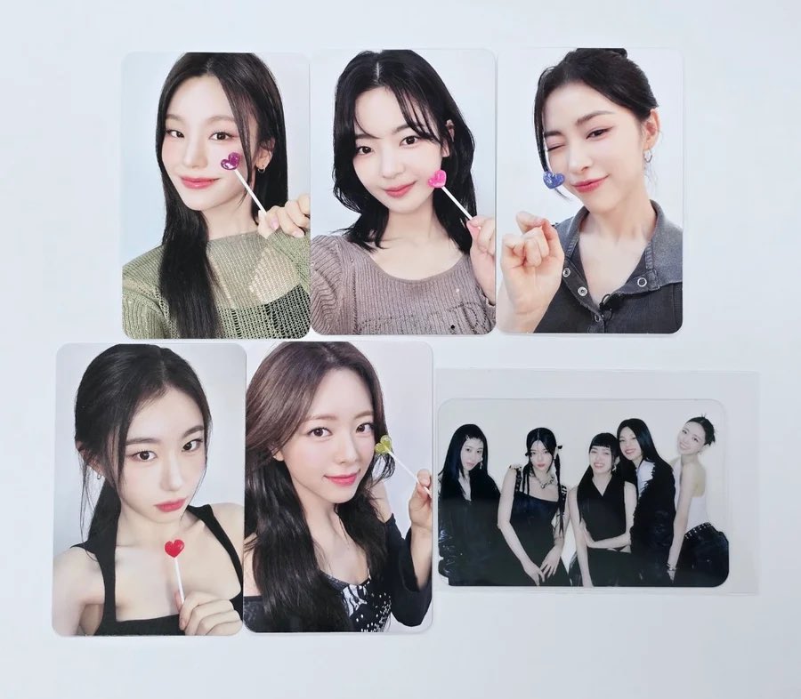 ✨ ITZY GOLD makestar pobs + clear pc ©️ hallyusuperstore