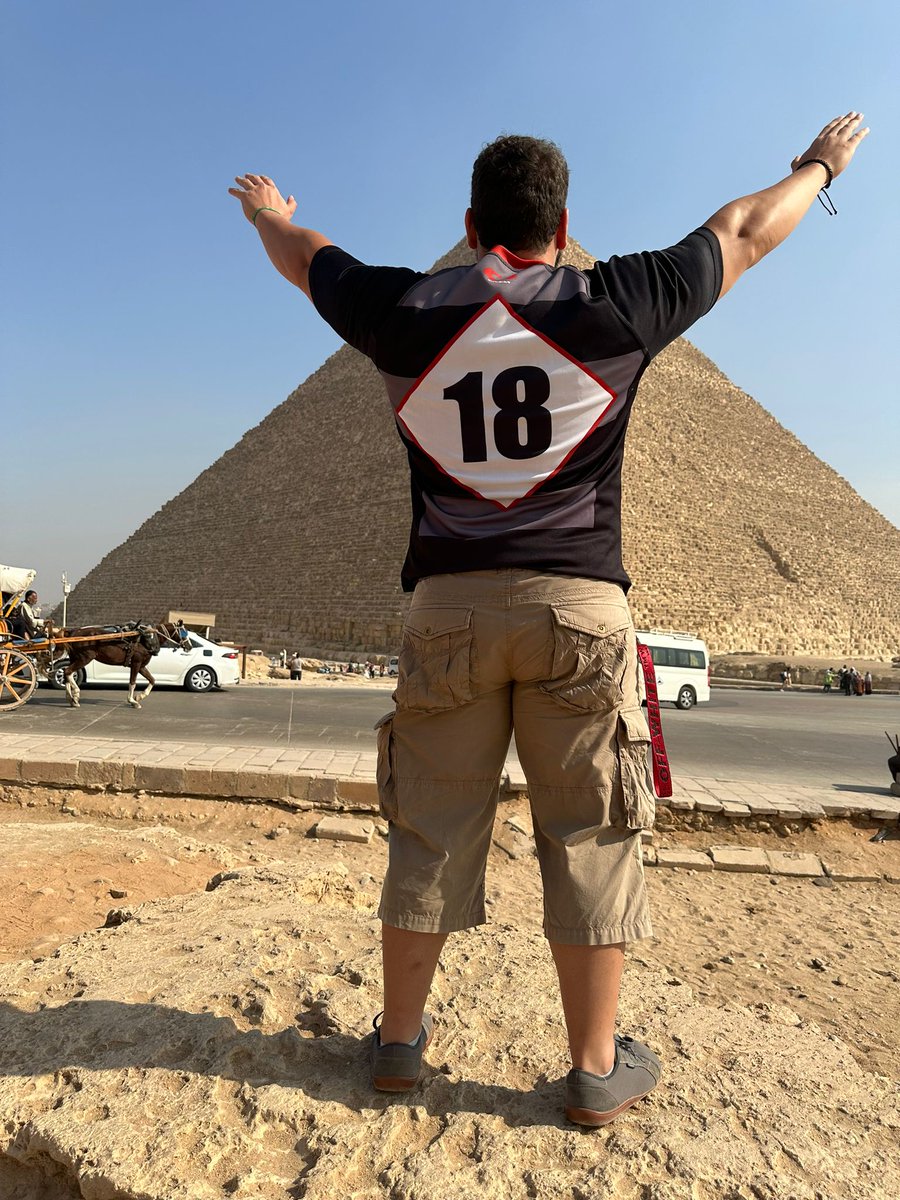 isPaPu's tweet photo. Gorilas por el mundo 🇪🇬🦍 https://t.co/11jzEh2WUJ