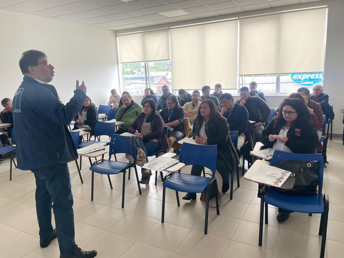 🔴En Puerto Montt y con la participación de funcionarios/as de la <a href="/drtloslagos/">DRT LOS LAGOS</a> comenzó el despliegue regional para exponer, difundir y sensibilizar sobre la Política Nacional Inspectiva y el Sistema de Gestión Inspectiva. 👉🧵