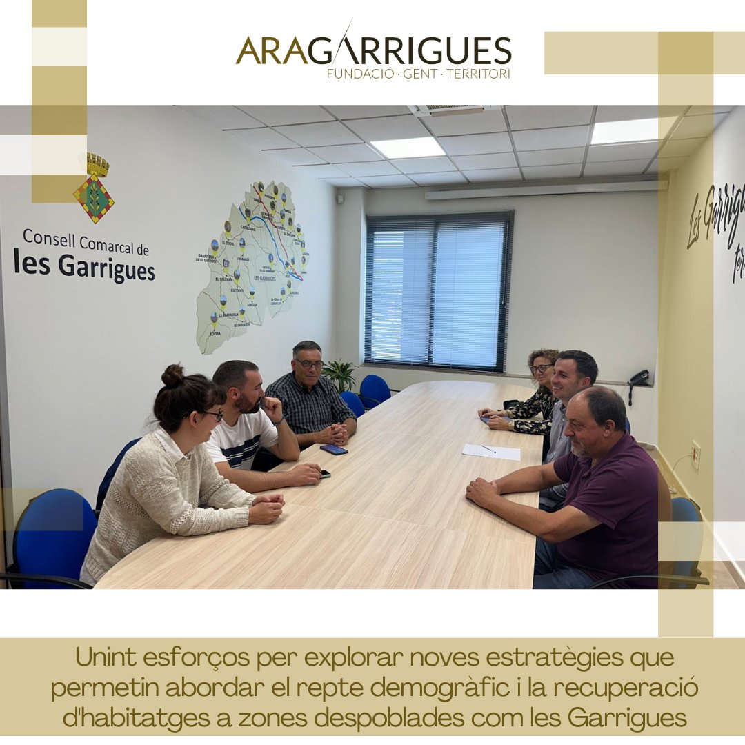 🤝 Reunió al Consell Comarcal de les Garrigues amb Re-viviendo i la @FundacioAra per abordar la despoblació rural i la recuperació d'habitatges deshabitats. Innovació social al servei del territori! 🌾🏡#Despoblació #InnovacióSocial #AraGarrigues #Revivint aragarrigues.com/blog/2024/10/2…
