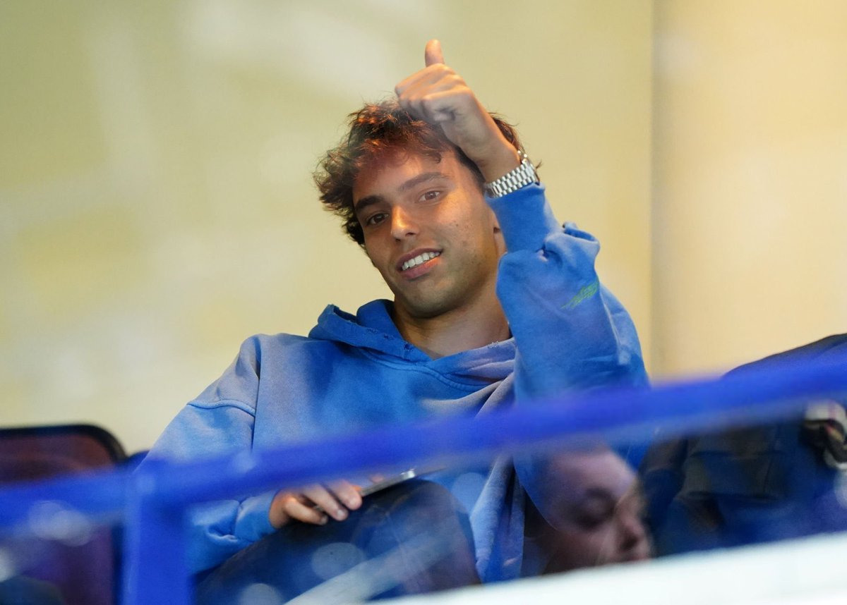 FabrizioRomano's tweet photo. 🔵📲 João Félix: “One day in August my agent called me, said that Chelsea spoke with him and that the coach wanted me.

“In three days it was done! Simple”.

“I always wanted to come back, I was very happy at Chelsea”. https://t.co/oDWfy3ngzs