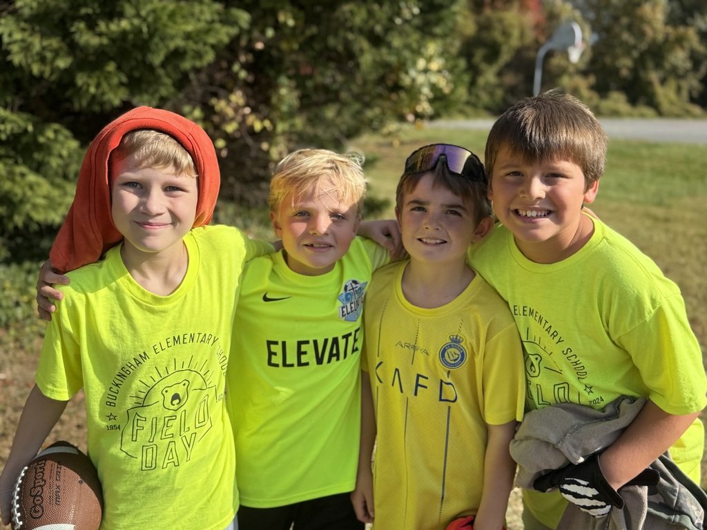 I hope you brought your shades 😎, because our students were shining bright to kick off our spirit days for Red Ribbon Week! Today's theme was "Be a Star and Live Drug Free!"

Don't forget tomorrow's (Oct. 24th) theme is "Team up Against Drugs!" Wear your favorite sports jersey!