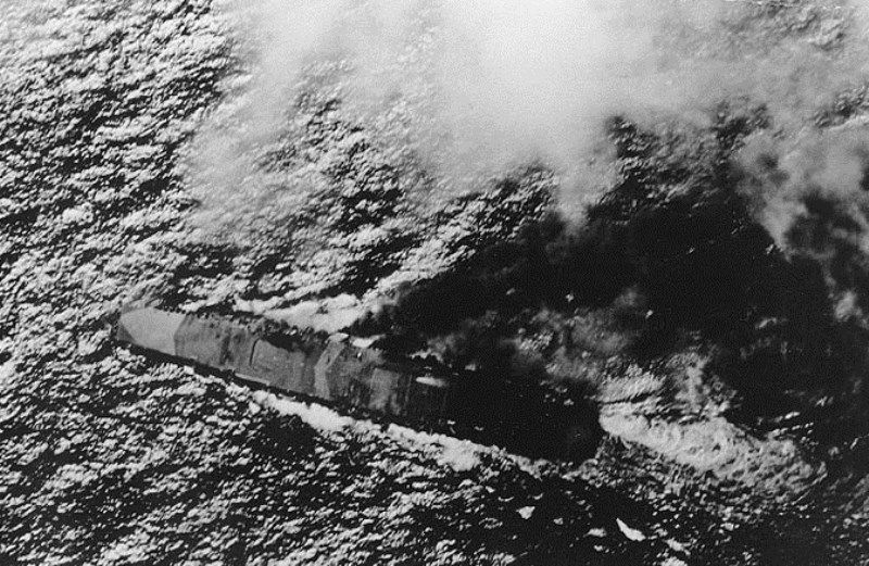 HistoryLover57's tweet image. The ensuing engagement reflected the dramatic imbalance in power that now existed between U.S. and Japanese naval strength, and the result was so lopsided that it was almost an anticlimax when measured against the action which was taking place simultaneously at Samar. #LeyteGulf