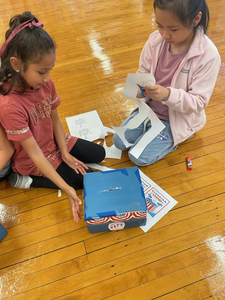 Colleen Hogan tweet media