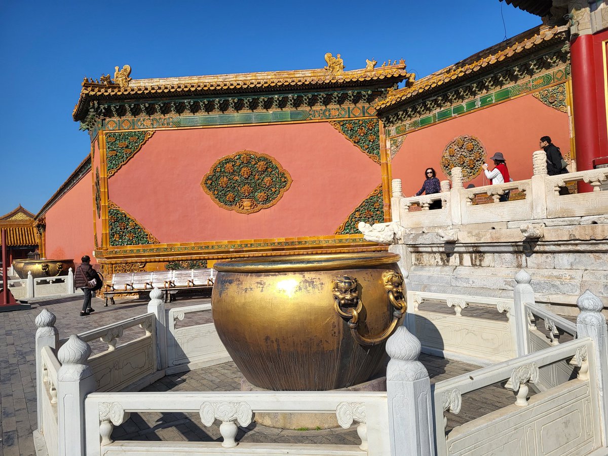 A majestic and intriguing tour to 'the Forbidden City'!