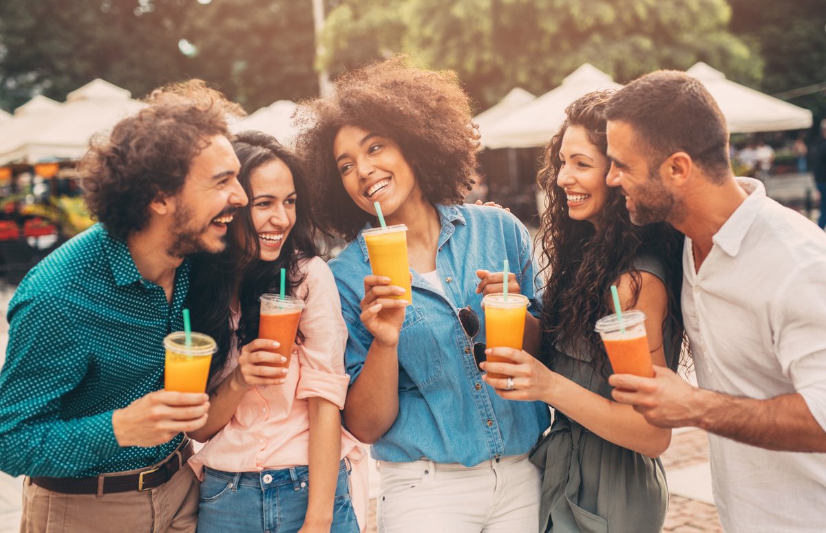 BluePacFlavors's tweet image. What&apos;s next in #functionalbeverage? Take a look at some of the most innovative functional beverage ingredients and explore how to use them in different applications.

bluepacificflavors.com/functional-ing…

#beveragedevelopment #beveragetrends