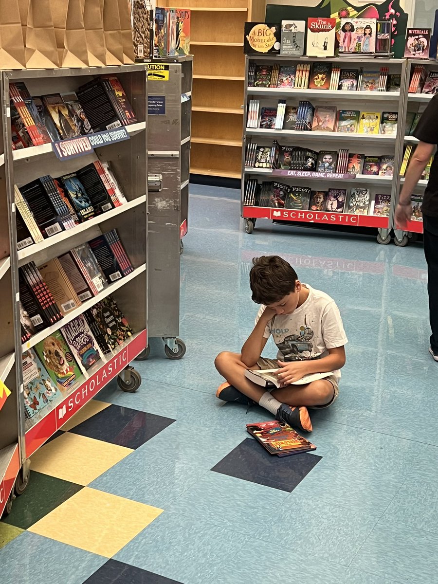Spotted 👀 at the <a href="/Scholastic/">Scholastic</a> book fair! Making wish lists, calculating totals, reading excerpts - we LOVE book fair week! Thank you to the <a href="/VincentFarmPTA/">Vincent Farm PTA</a> for putting this together for our <a href="/VincentFarmBCPS/">VincentFarmBCPS</a> community. ❤️📚